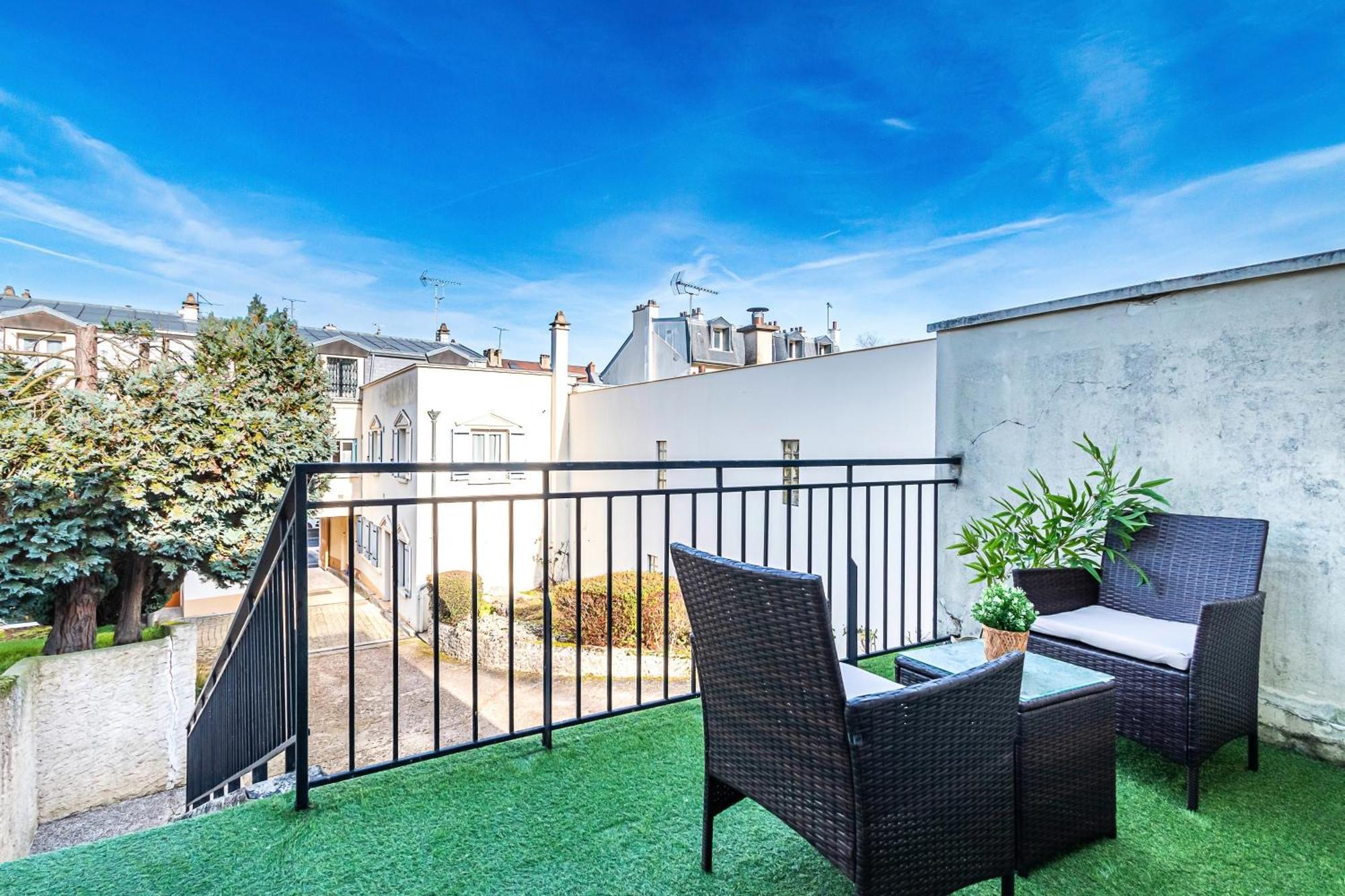 Appart'Hotel Nuiteejour Versailles Saint Cyr L'Ecole Eksteriør bilde