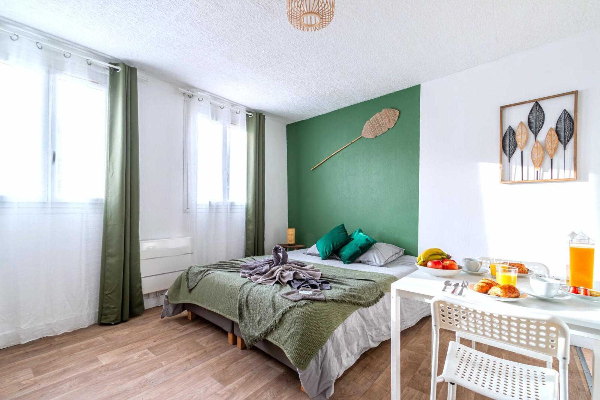 Appart'Hotel Nuiteejour Versailles Saint Cyr L'Ecole Eksteriør bilde